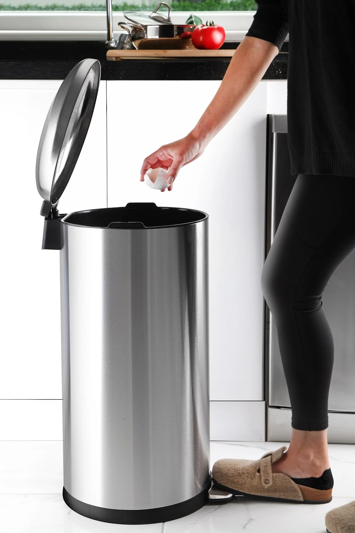 Paslanmaz Çelik Bombe Kapaklı Çöp Kovası 40 Litre Inox