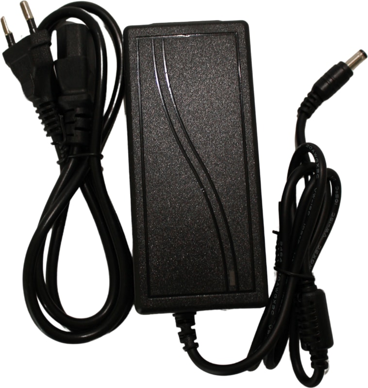 12 Volt 5 Amper Plastik Kasa Masa Tipi Adaptör 12V 5A Laptop Tipi Adaptör IP20 İç Mekan