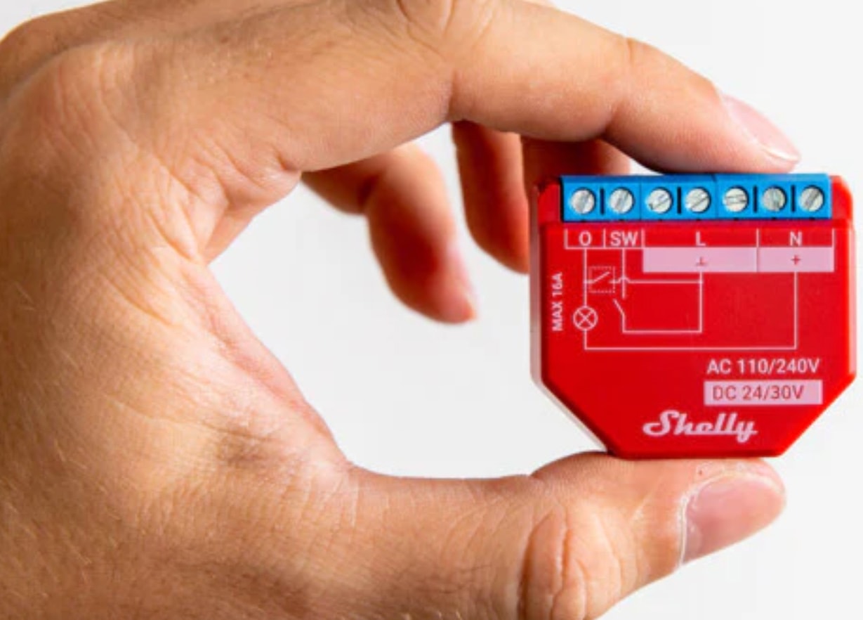 Shelly Plus 1pm 1 Kanallı Enerji Ölçer Akıllı Ev Anahtarı - Wifi & Bluetooth Kontrollü Röle (Android, Ios, Alexa & Google Uyumlu)