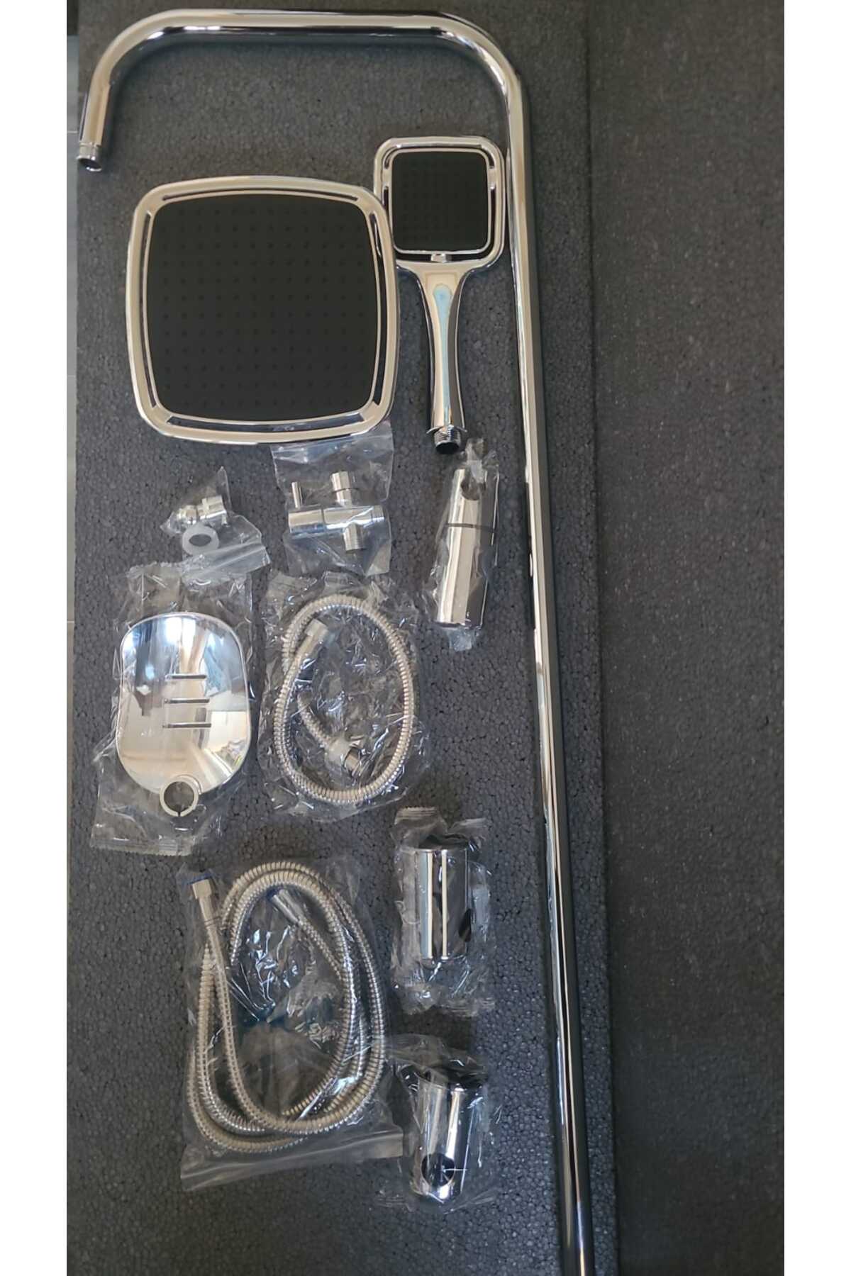 Lüks Tepe Duş Seti – Modern Tasarım, Yüksek Basınçlı Yağmurlama Duş Keyfi