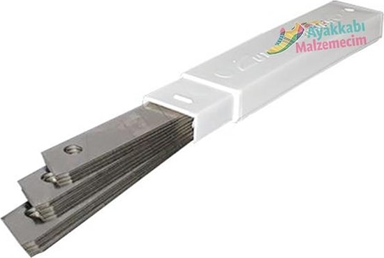 1403 Maket Bıçağı Yedeği 18 mm (1 Tüp)