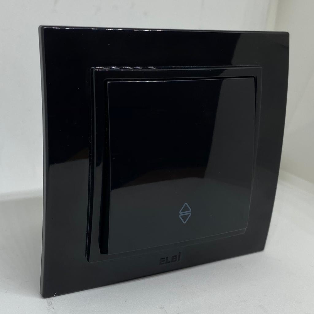 Zena Vavien Anahtar Çerçeveli Siyah