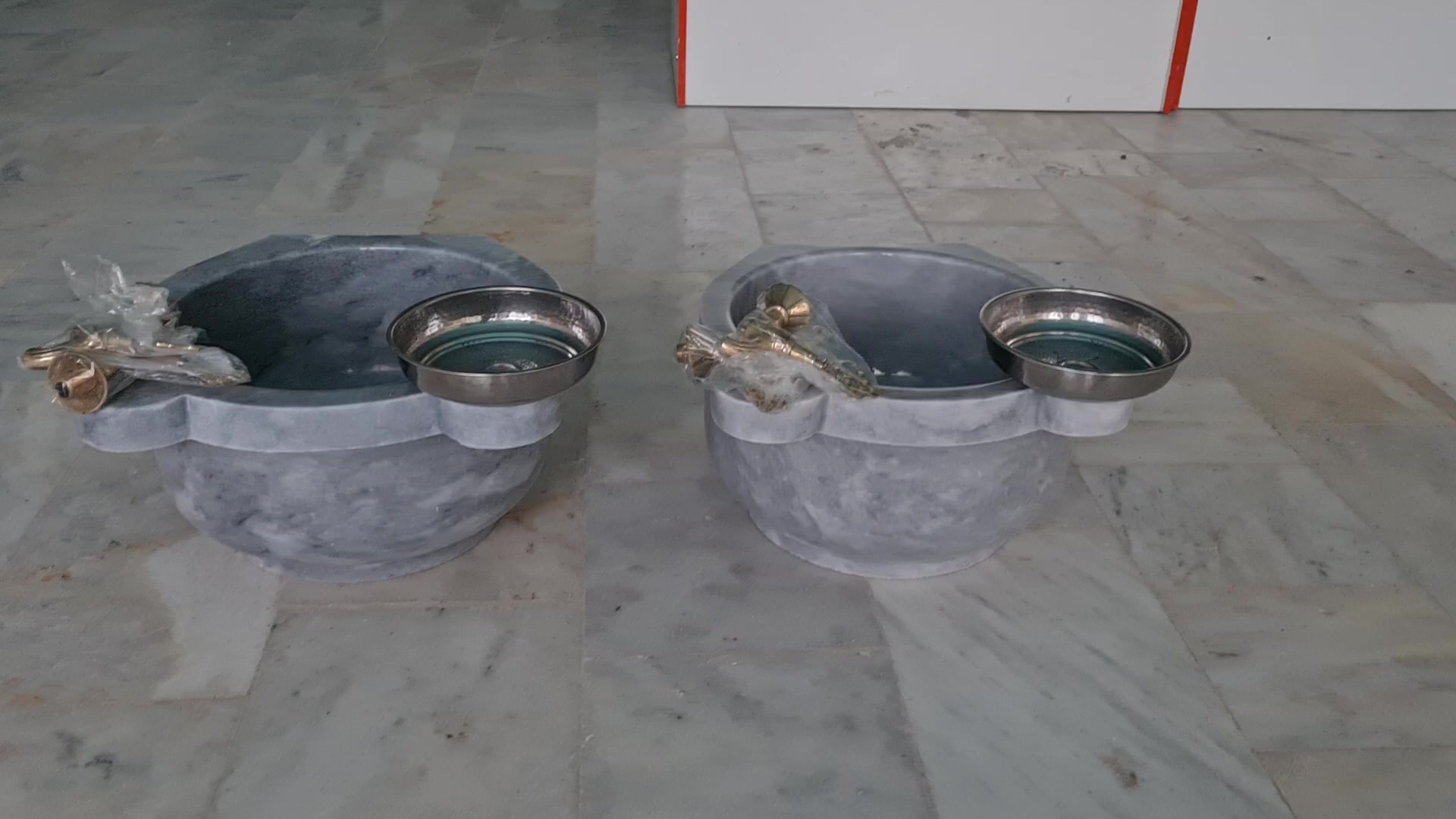 MERMER BANYO KURNASI, MERMER KURNA, CURUN, MERMER CURUN, MERMER HAMAM KURNASI