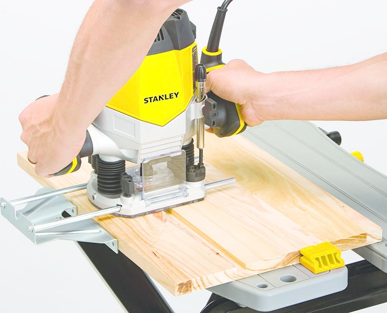 STANLEY SRR1200 El Frezesi 1200 Watt 8 Mm