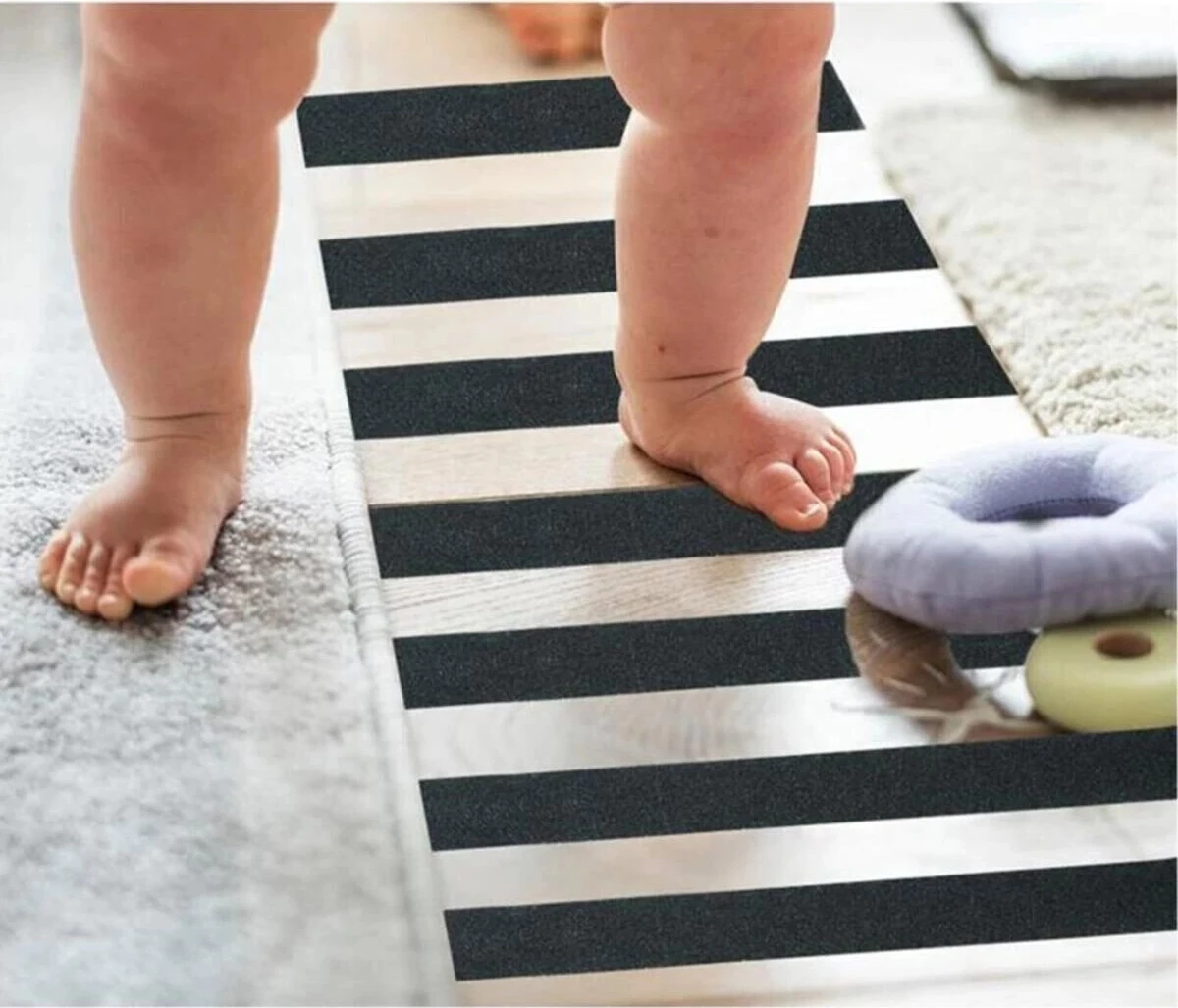 Merdiven Zemin Kaydırmaz Güçlü Bant Yapışkanlı Kaymaz Bant Siyah 25 mm x 5 Metre