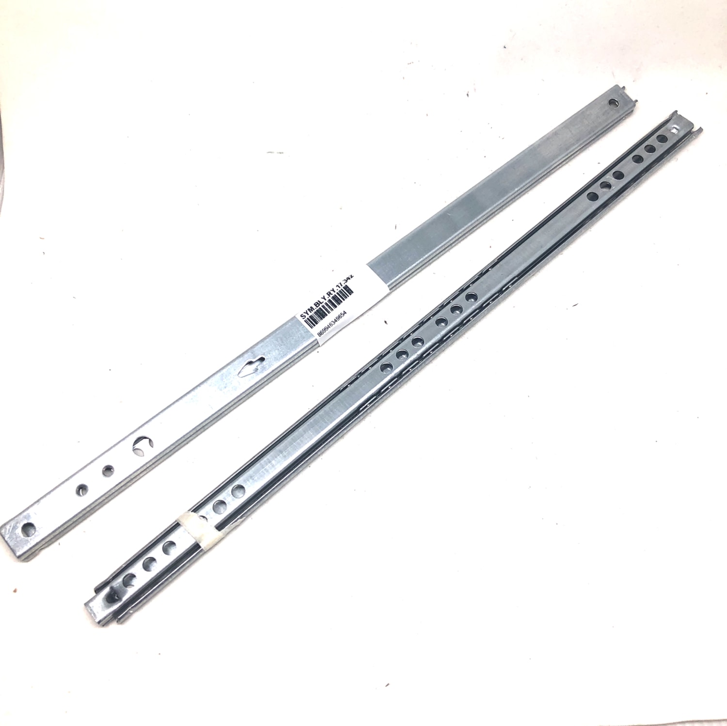 Teleskopik Bilyalı Ray 17x342