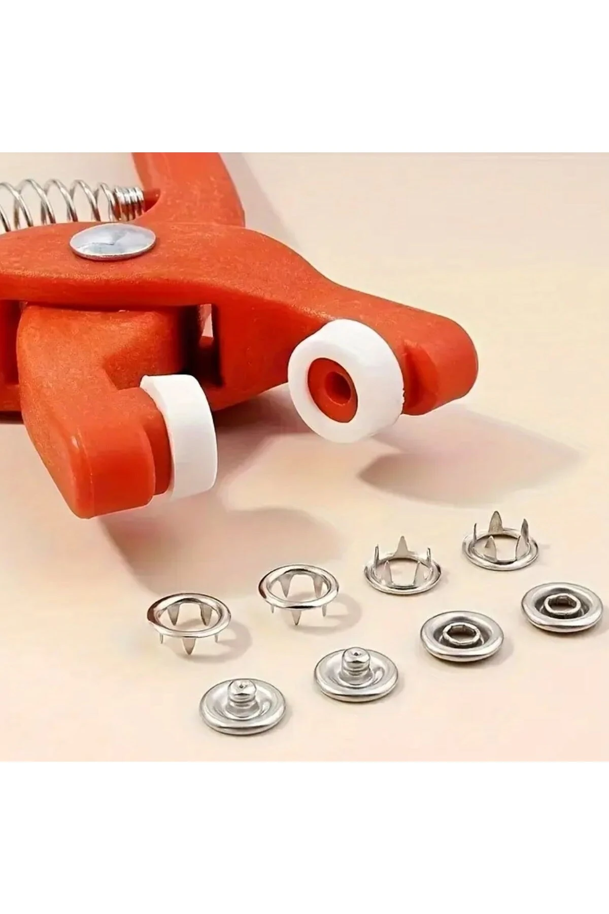 River World Tekstil ve Kıyafetler İçin Plastik Çıtçıt Takma Aleti