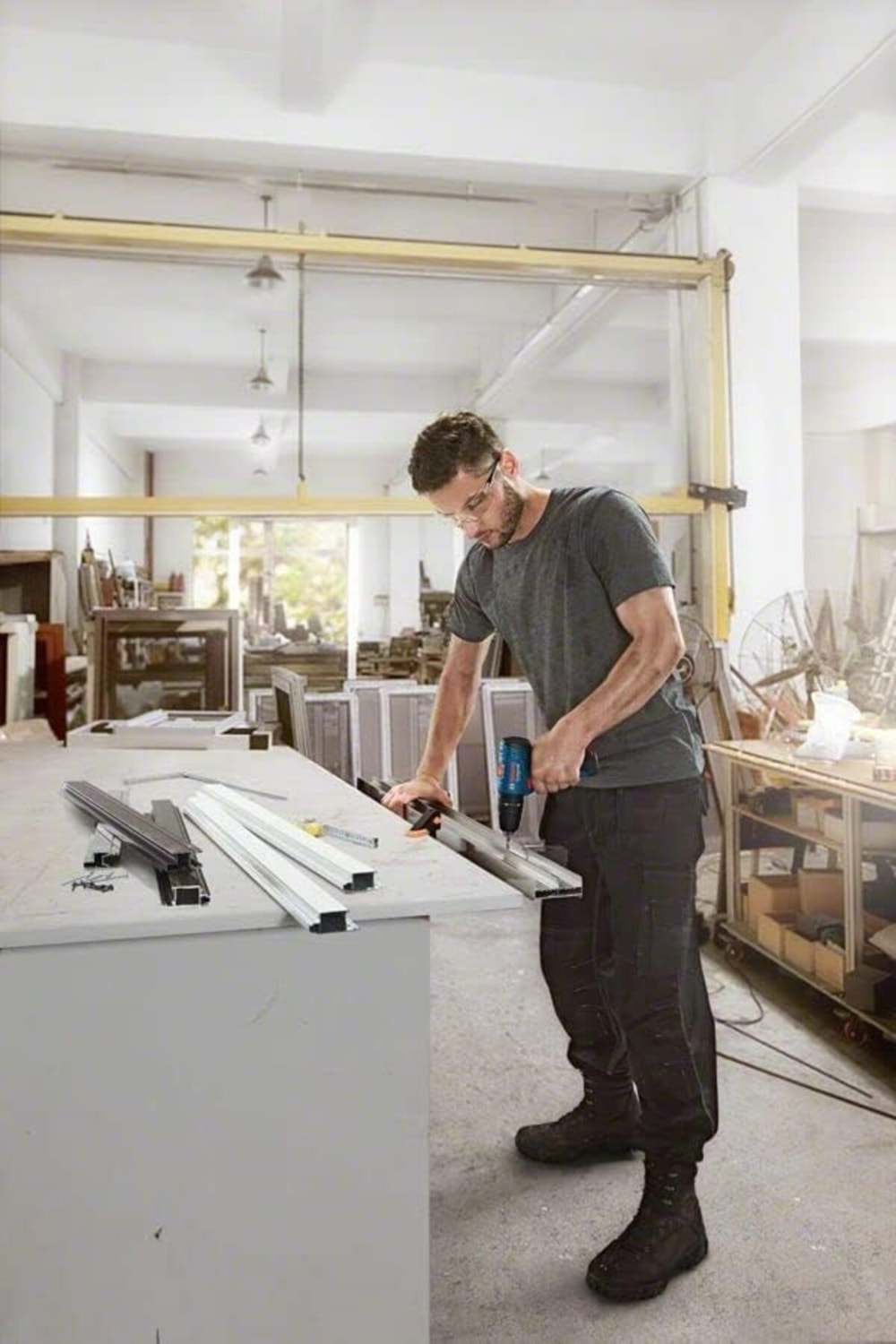BOSCH Professional Gsb 120-LI 2.0AH Çift Akülü Delme Vidalama Makinesi - 06019G8100