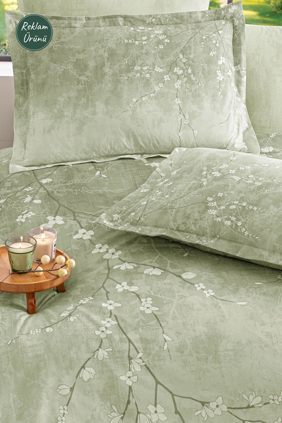 White Sakura Çift Kişilik Nevresim Takımı