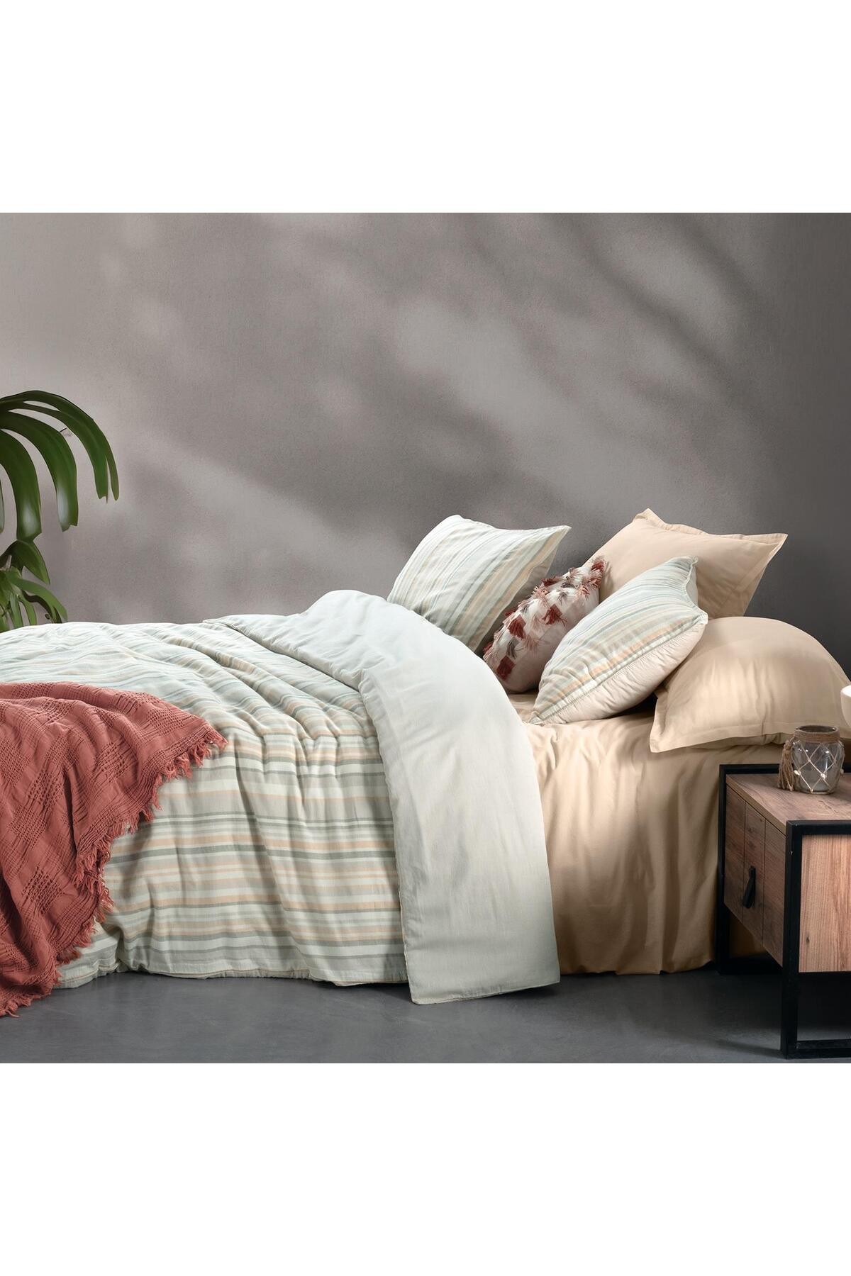 Mood Comfort Gerardo Bej Çift Kişilik Nevresim Takımı .
