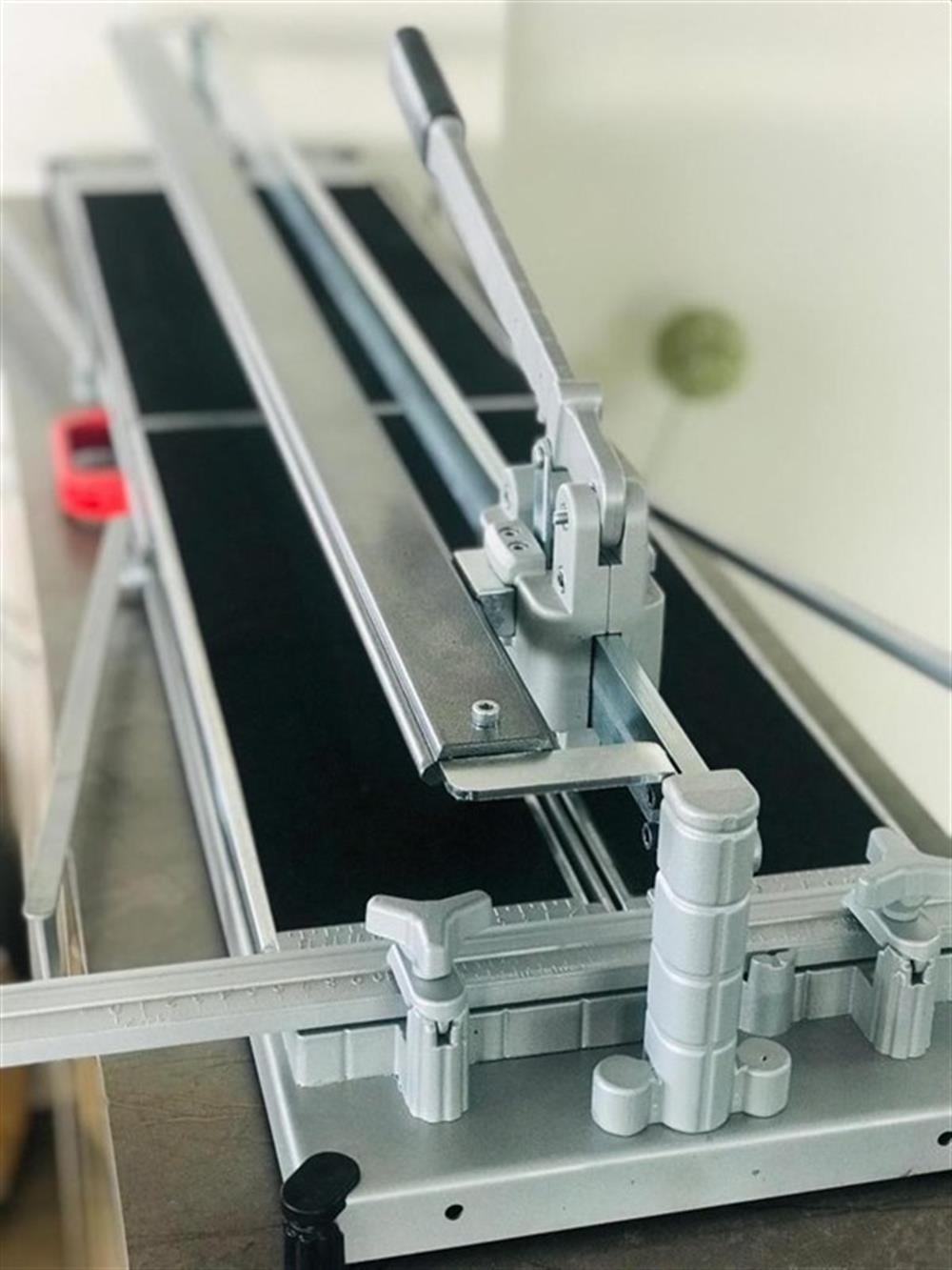 Vega 1250 mm Seramik Kesme Makinası