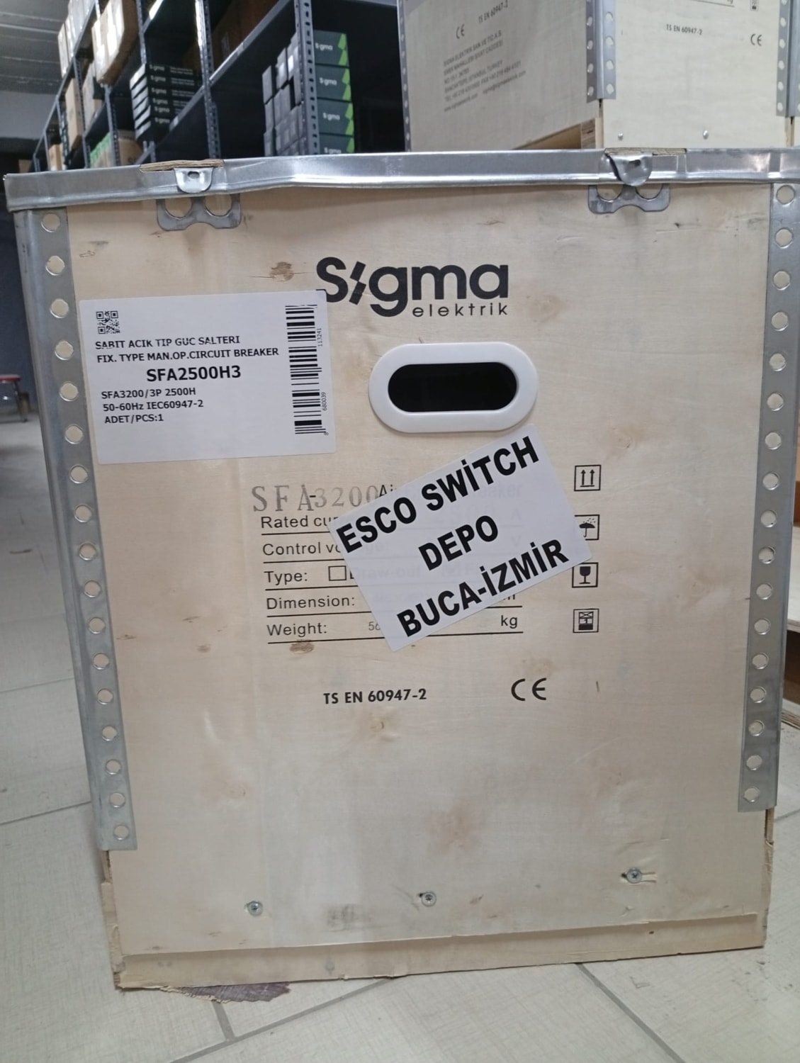 Termik Manyetik Şalter 3 Kutuplu - SFA2500H3 (2500A Açık Tip Güç Şalteri)