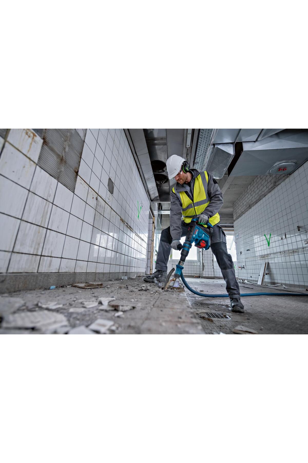 GBH 18V-40 C Procore 2x12.0Ah Çift Akülü Kırıcı Delici