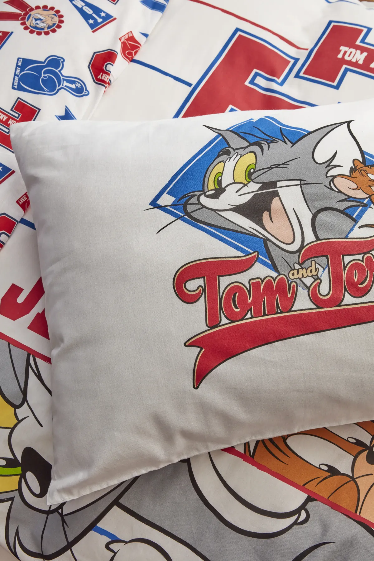 Tom ve Jerry Time To Shool %100 Pamuk Tek Kişilik Nevresim Takımı