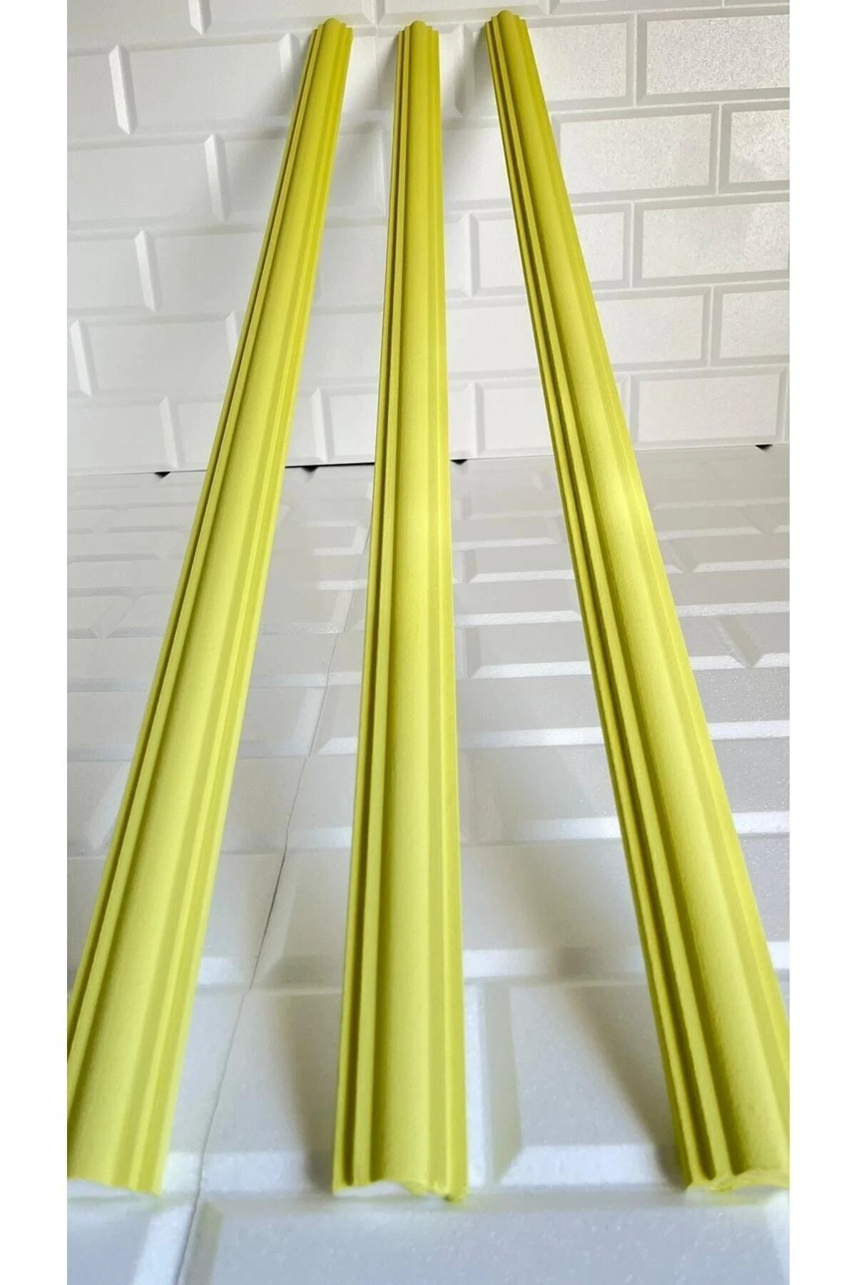 Sarı Minella01 Dekoratif Duvar Çıtası Kendinden Yapışkanlı Stropiyer 100 Cm