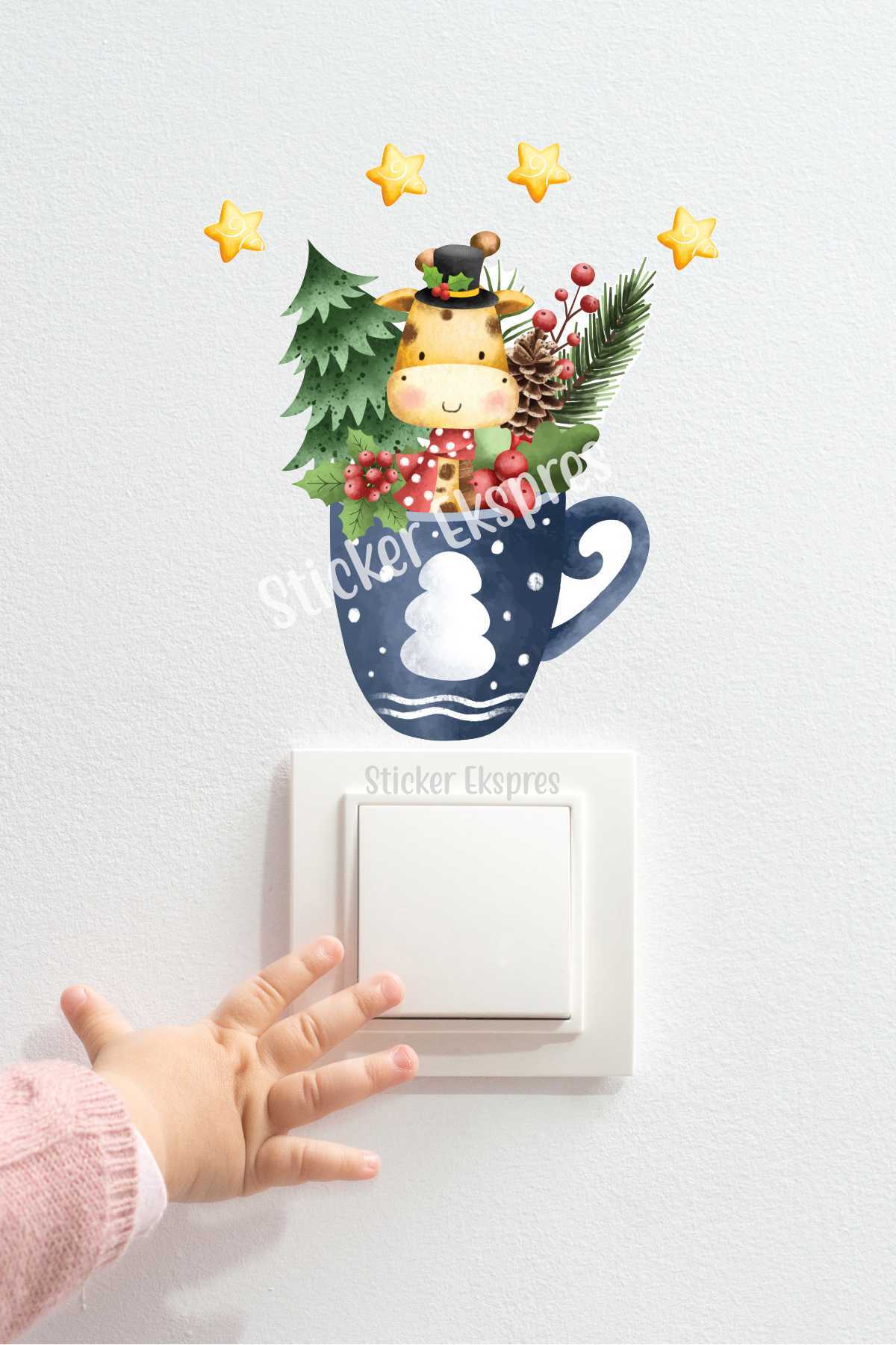 Kupada Sevimli Zürafa Ve Yıldızlar K19 Yılbaşı Yeni Yıl Priz Sticker