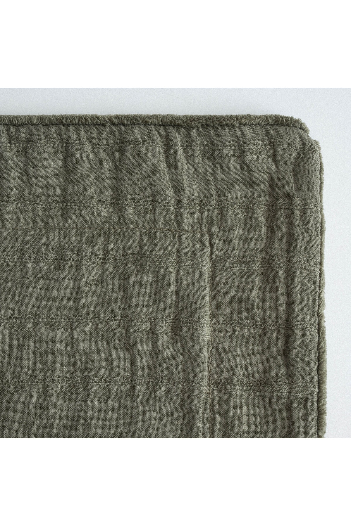 Serra Battal Boy Nevresim Takımı %100 Organik Pamuk Dokuma Yeşil 240x220 Cm