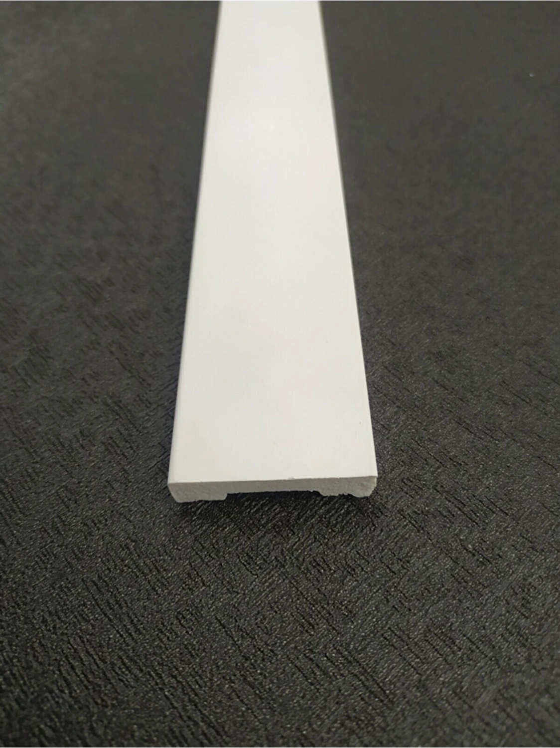 Dekoratif Boyanabilir 1 Adet 4 cm Düz Polistren Duvar Çıtası