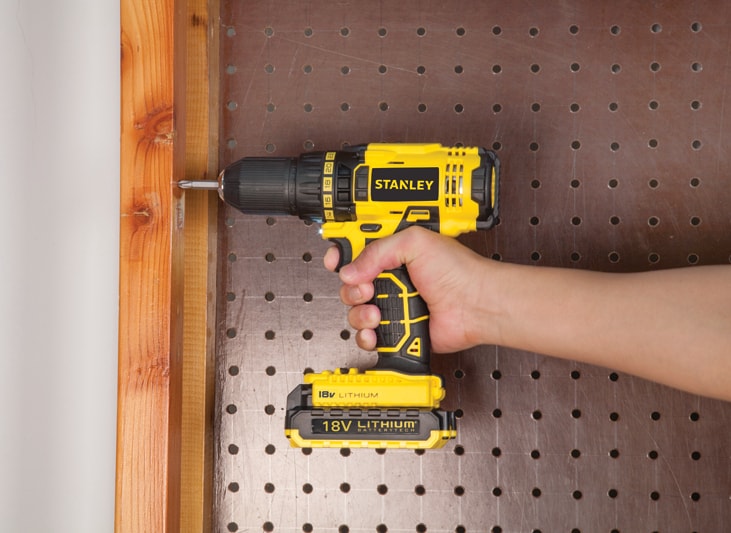 STANLEY SCD201D2K-TR 18V Akülü vidalama Darbesiz 2AH Çift Akülü
