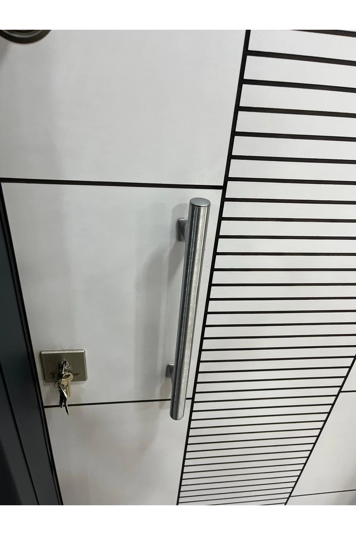 Çelik Kapı, Beyaz Renk, Statik Kasa, Tırnaklı Sistem, Daire Kapısı, Sağ Açılım