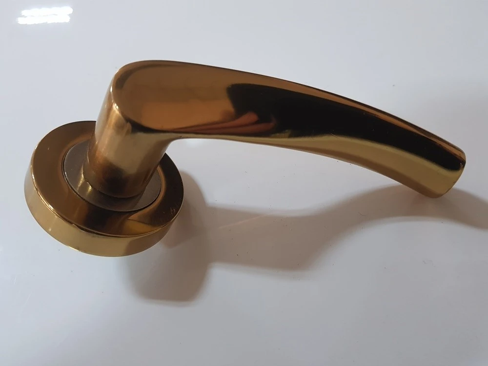 Çelik Kapı Kolu Rozetli Turna Albrifin Saten Sağ