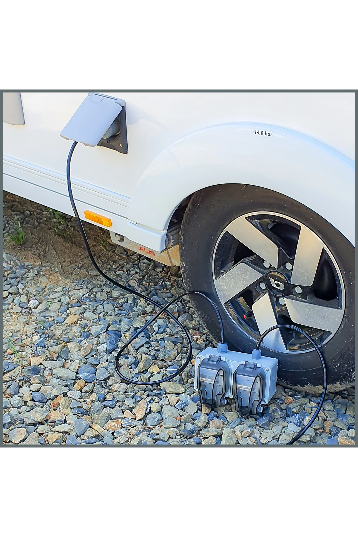 Tekne Ve Karavan Besleme Öncesi Ara Priz 2'li Ip66 1m. Pur Kablolu