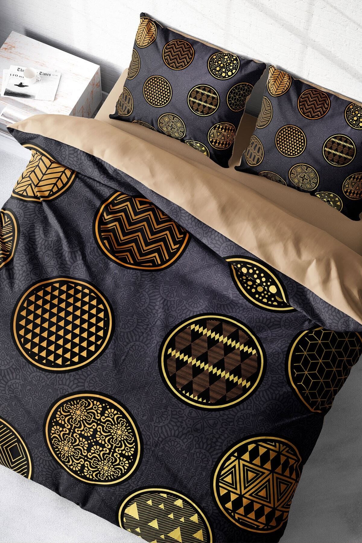 Kıng Sıze Gold Black Circle 3d Çift Kişilik Nevresim Takımı 220x240cm