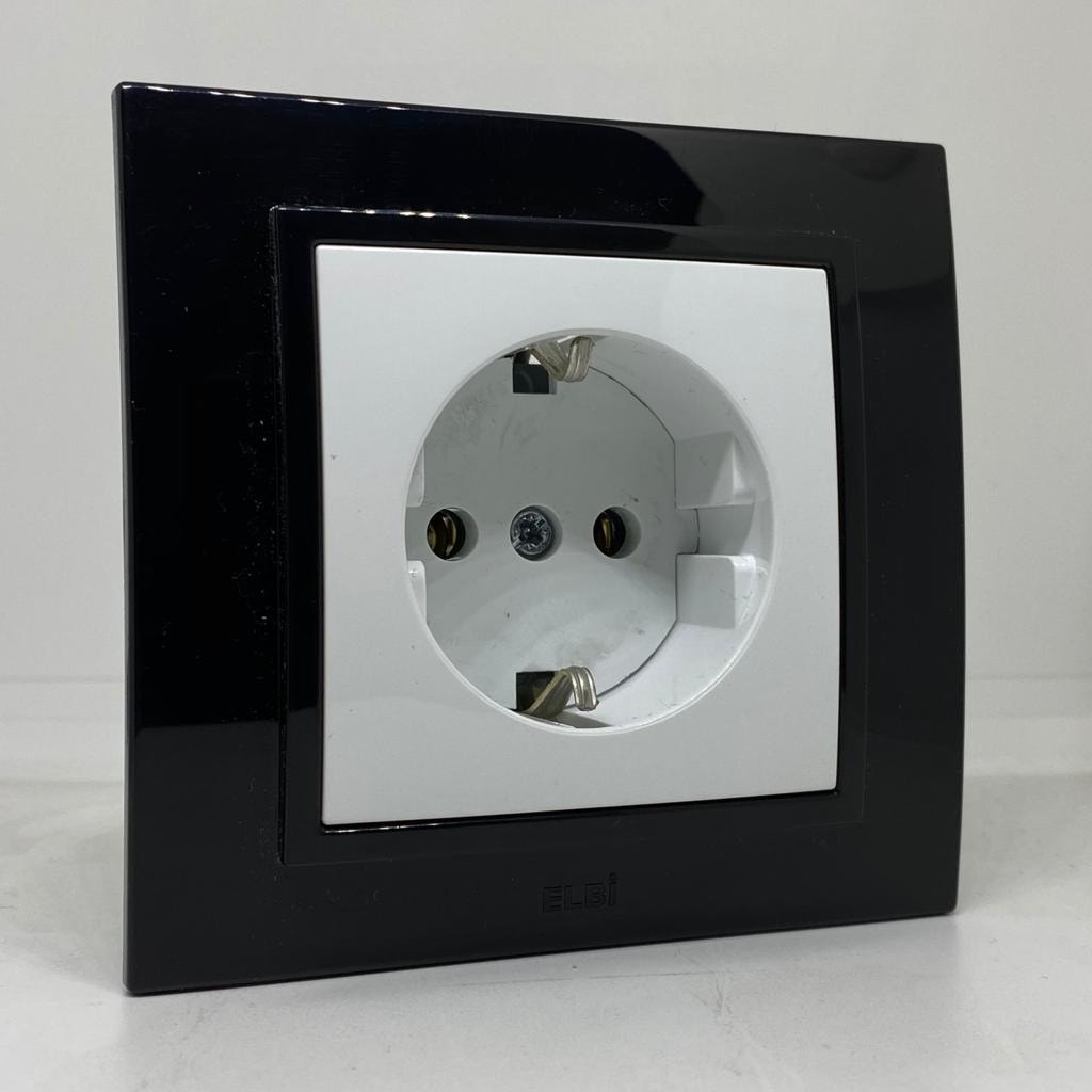 Zena Topraklı Priz Çerçeveli Siyah Beyaz Renkli