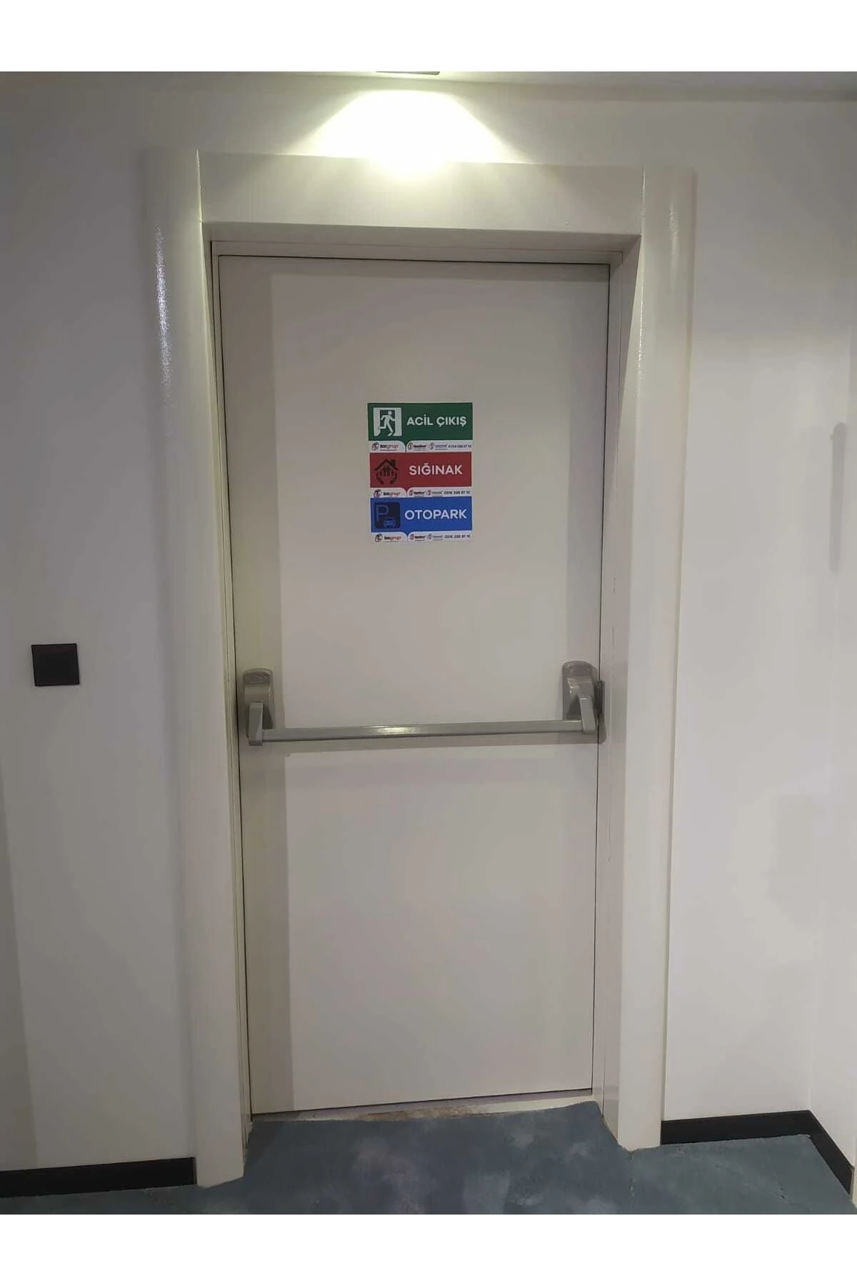 Yangın Kapısı, Acil Çıkış Kapısı, Standart Yangın Kapısı, Panikbarlı Yangın Kapısı Sağ Ve Sol
