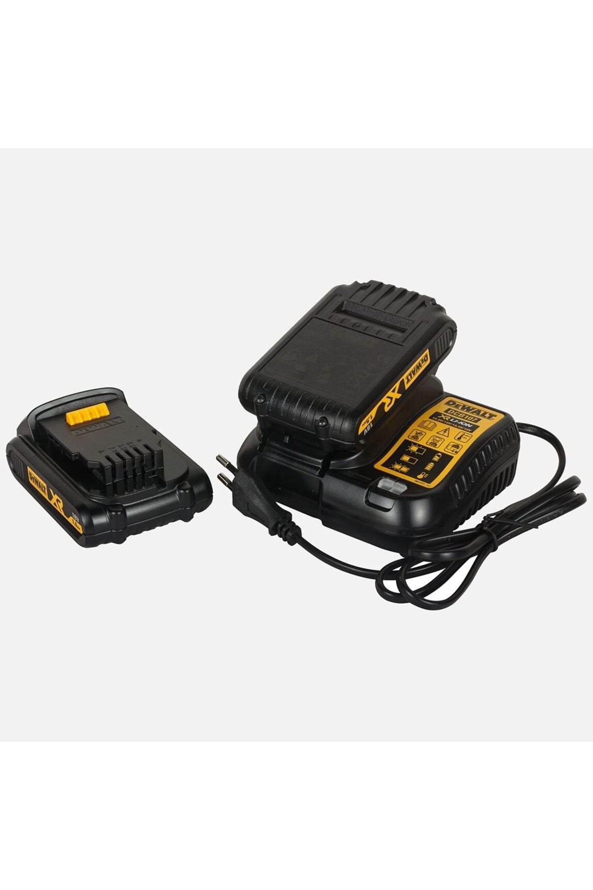 DEWALT DCD776S2-TR 18V 1.5 Ah Li-ion Şarjlı Darbeli Matkap Çift Akülü Vidalama