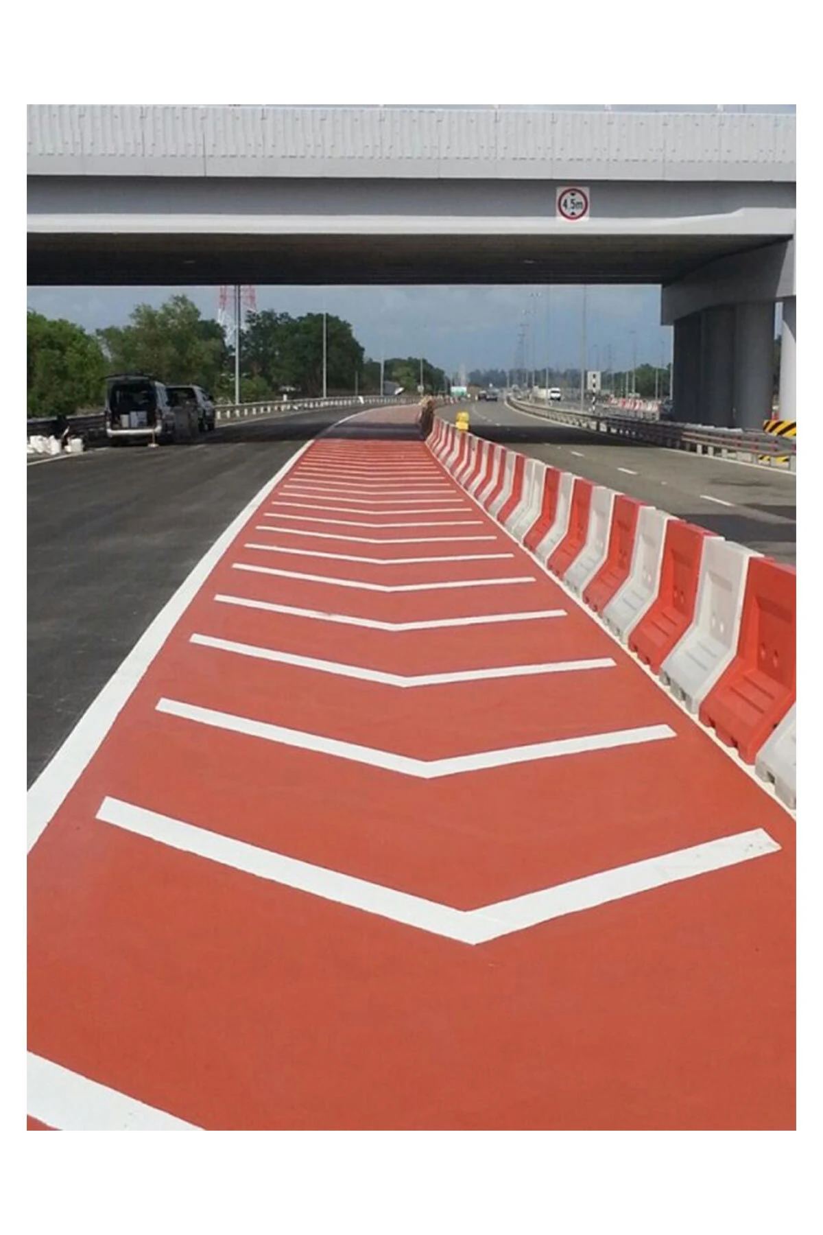 Isonem Street Paint Su Bazlı Likit Zemin Kaplaması 5 Kg.