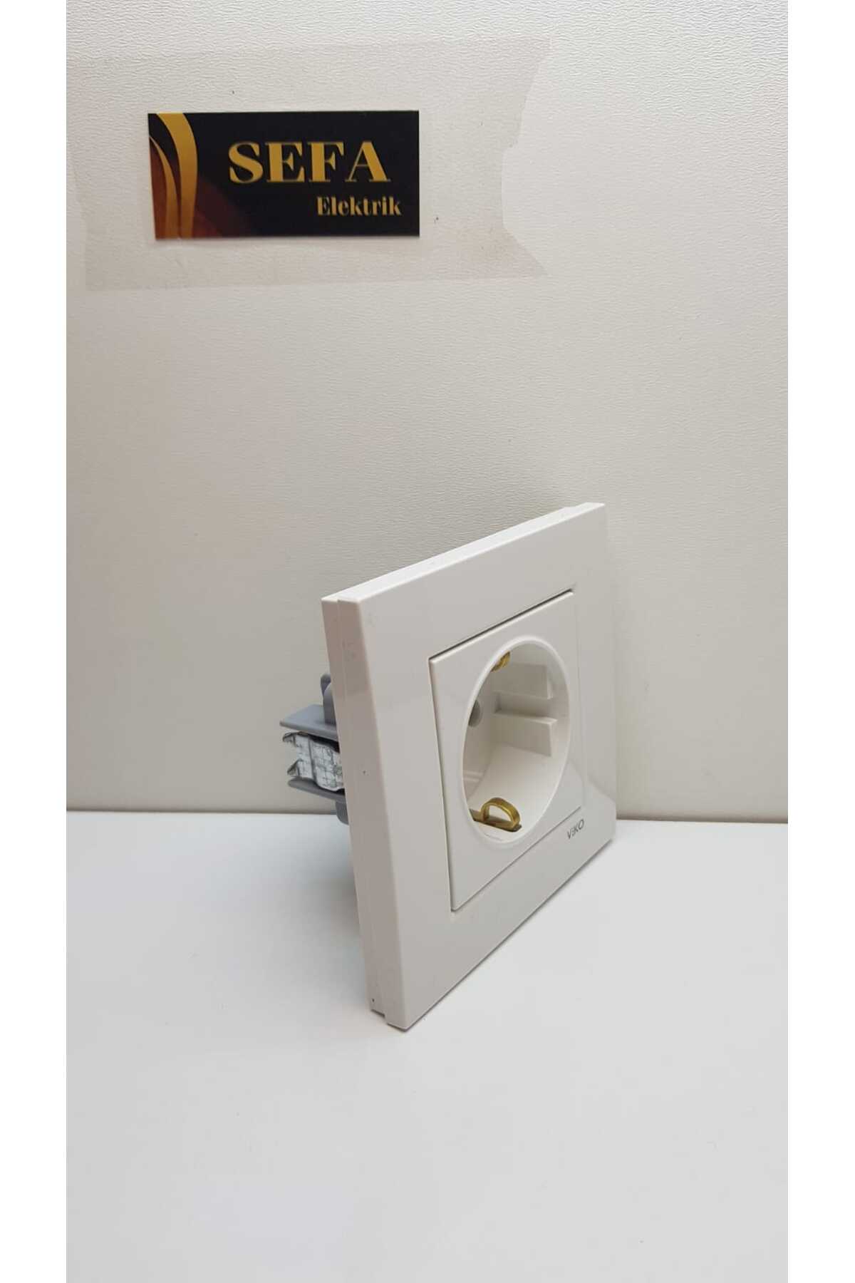 TOPRAKLI PRİZ ÇERÇEVELİ BEYAZ  KARRE SERİSİ