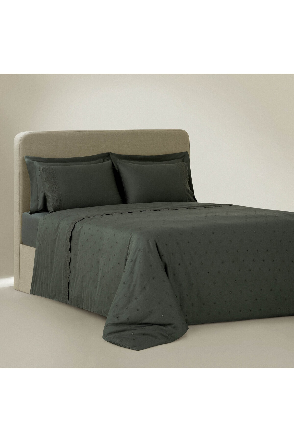 Ahter Battal Boy Nevresim Takımı %100 Organik Pamuk Saten Brodeli Yeşil 240x220 Cm