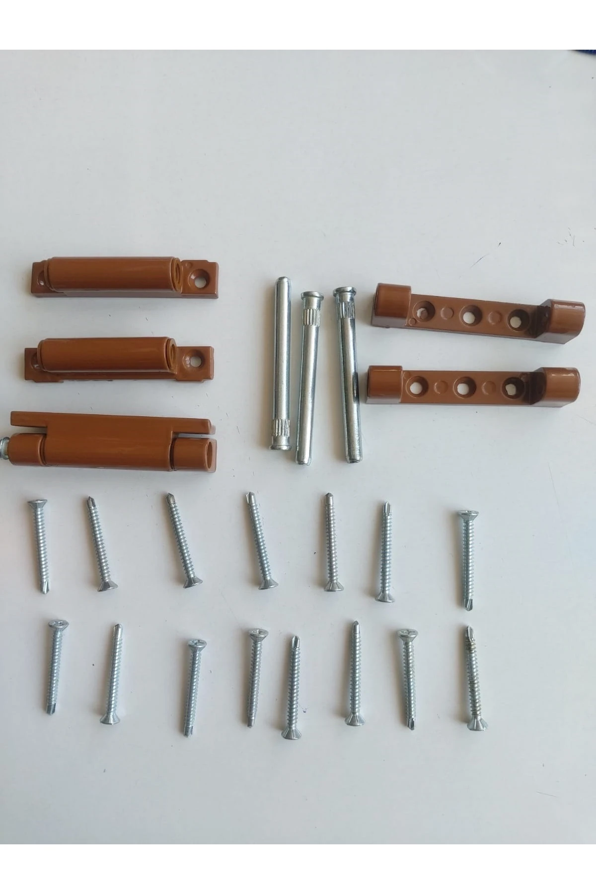 Pencere Menteşe 3 Lü Set Kahverengi? 70*60 Lik Seri?ye Uygun