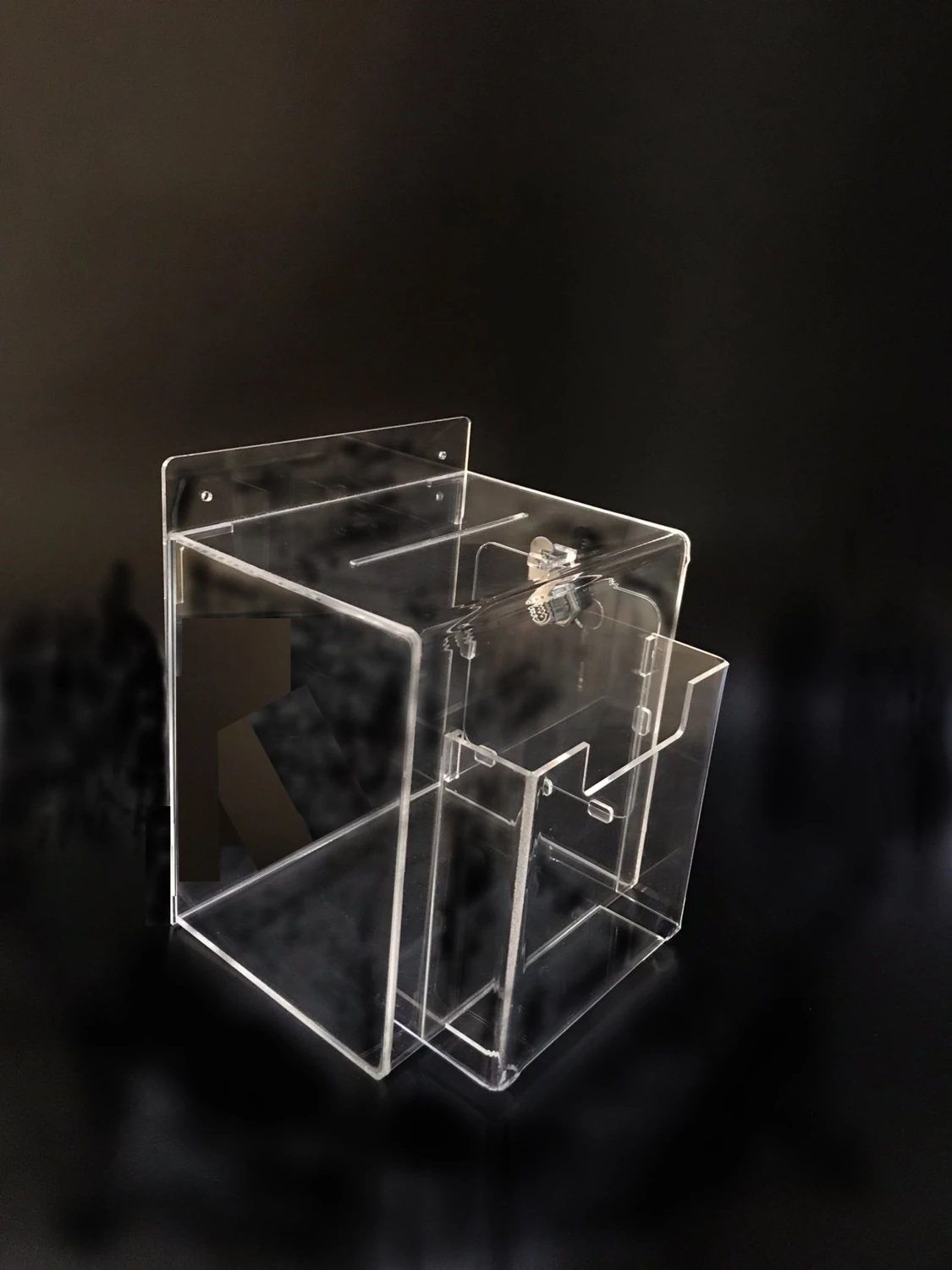 Dilek Ve Şikayet Kutusu Önden Cepli Şeffaf