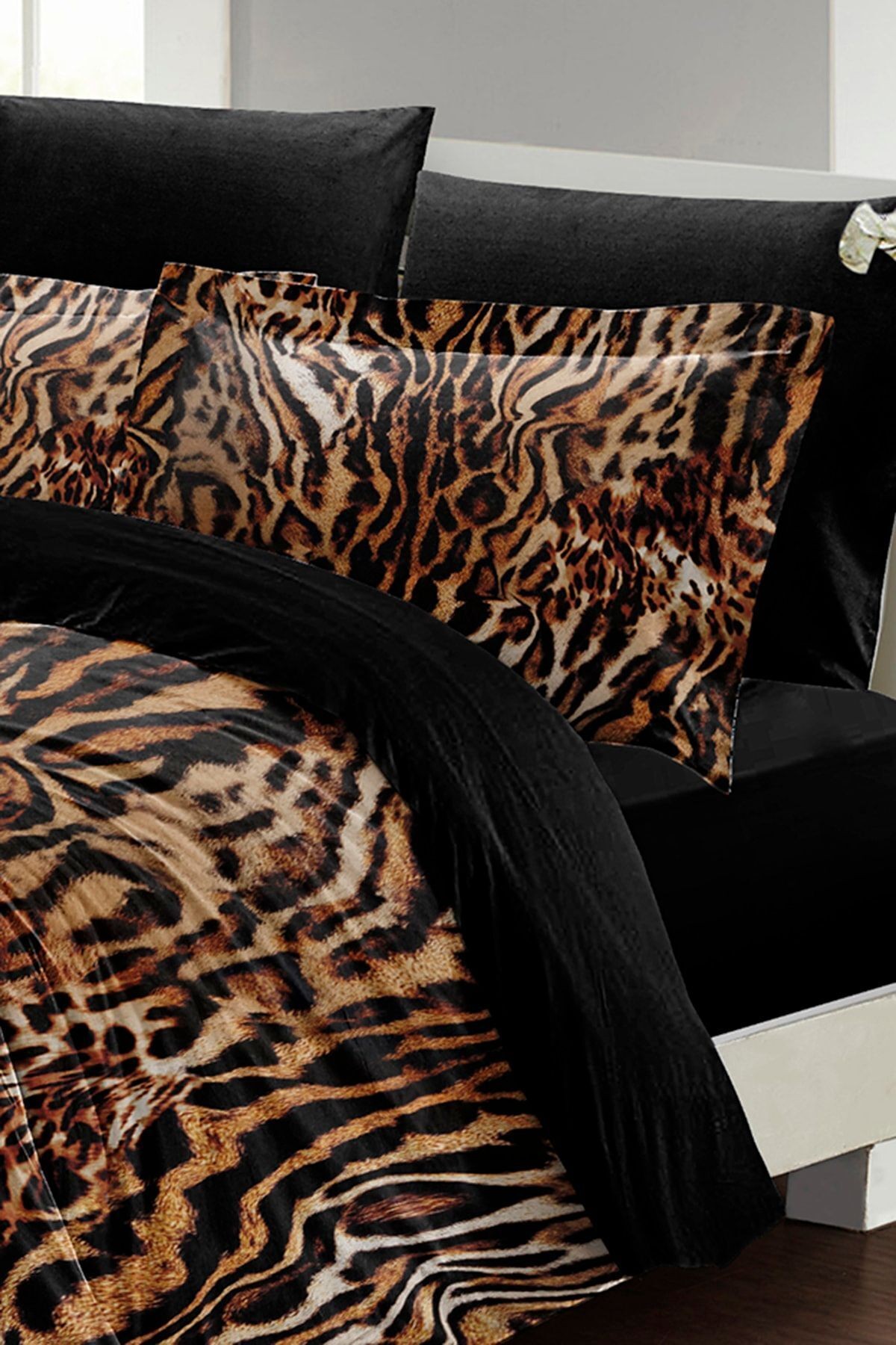 Zebra Brown Çift Kişilik Nevresim Takımı Özel Dokuma Pamuk Saten 3d Özel Tasarım