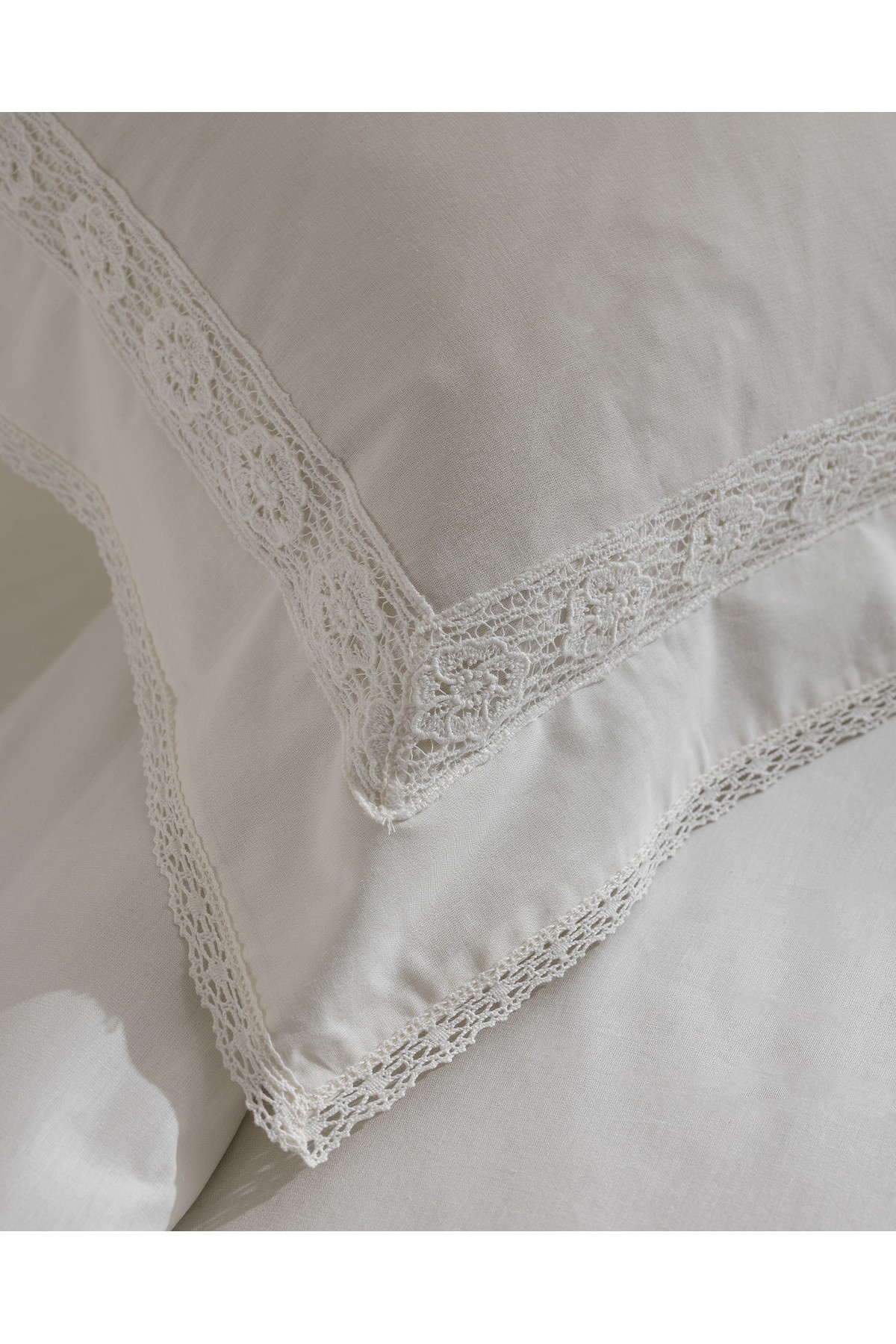 Kaviera King Size %100 Pamuk Brodeli Nevresim Takımı - Beyaz