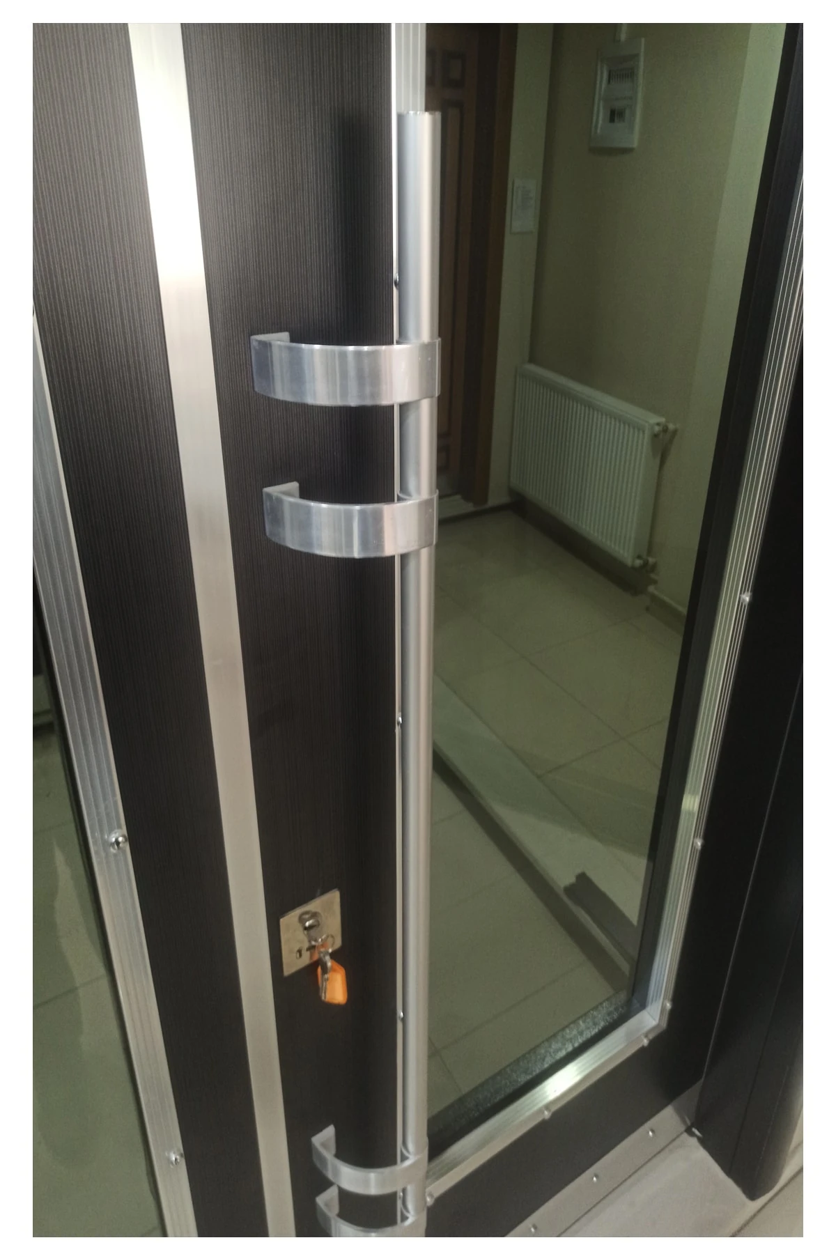 Çelik Kapı Fiyatları Siyah Statik Kasalı Çelik Kapı, Apartman Giriş Kapısı Sol Açılım