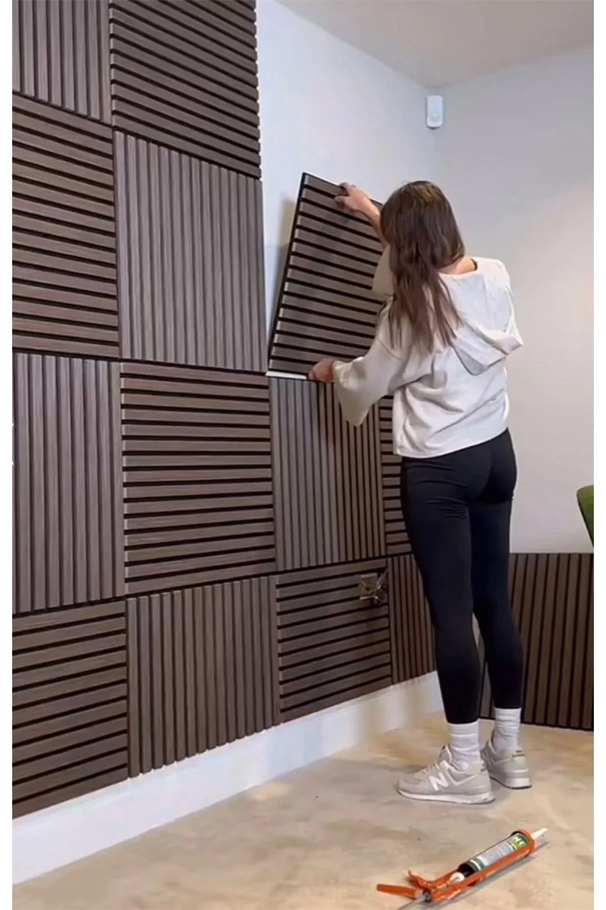 Ceviz 40x40cm Yeni Nesil Akustik Ahşap Duvar Paneli