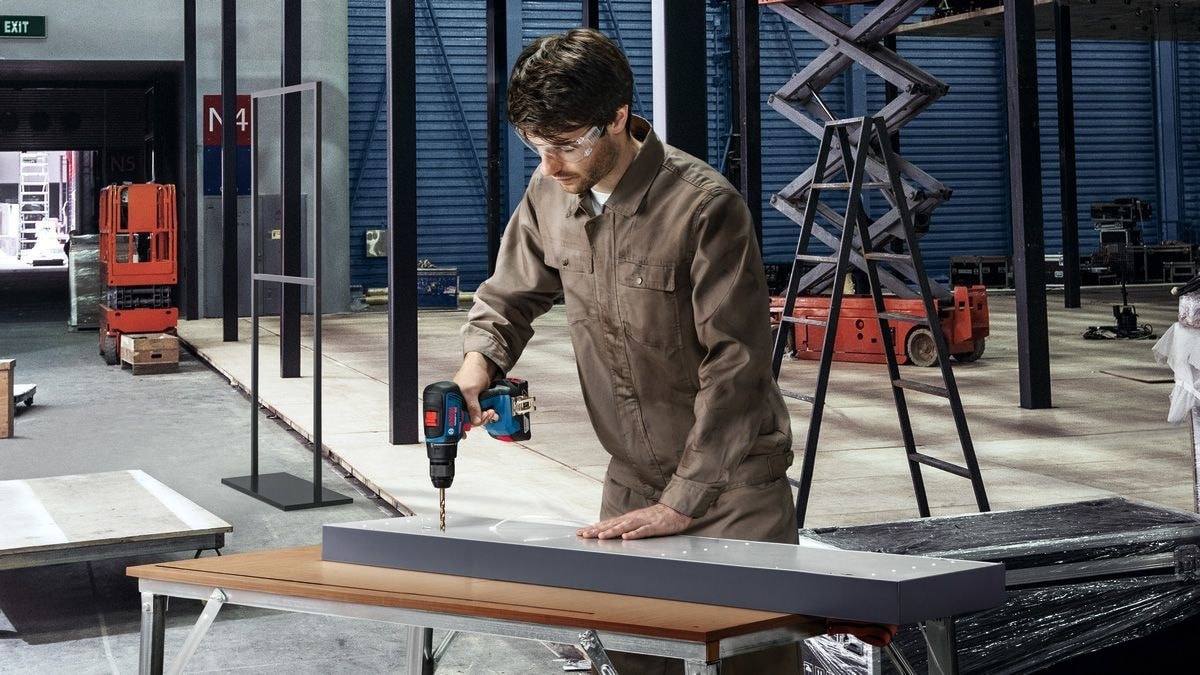 BOSCH Gsb 18V-50 Darbeli Delme/vidalama + Gws 180-LI Taşlama Makinesi 18V