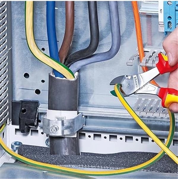Knipex Ağır Hizmet Tipi Yan Kesiciler, Krom Kaplama, Çok Bileşenli Manşonlarla Izole Edilmiş, Vde