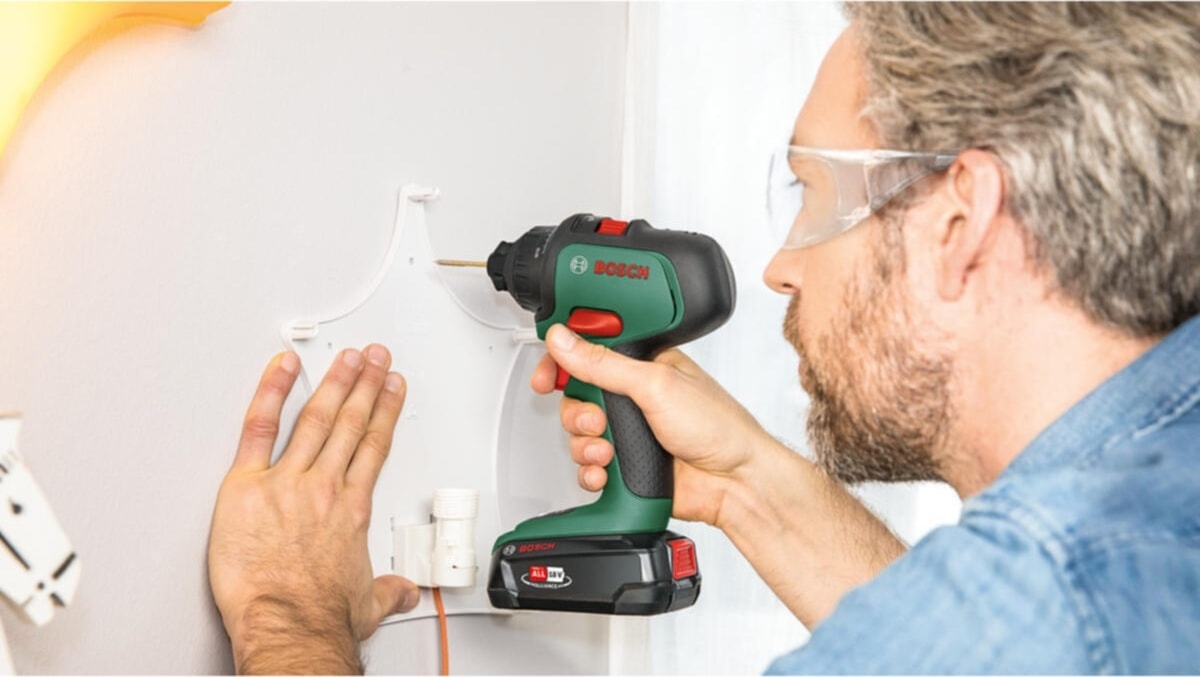 BOSCH Advanceddrill 18 2.5 Ah Çift Akülü Delme-Vidalama Makinesi - 06039B5006