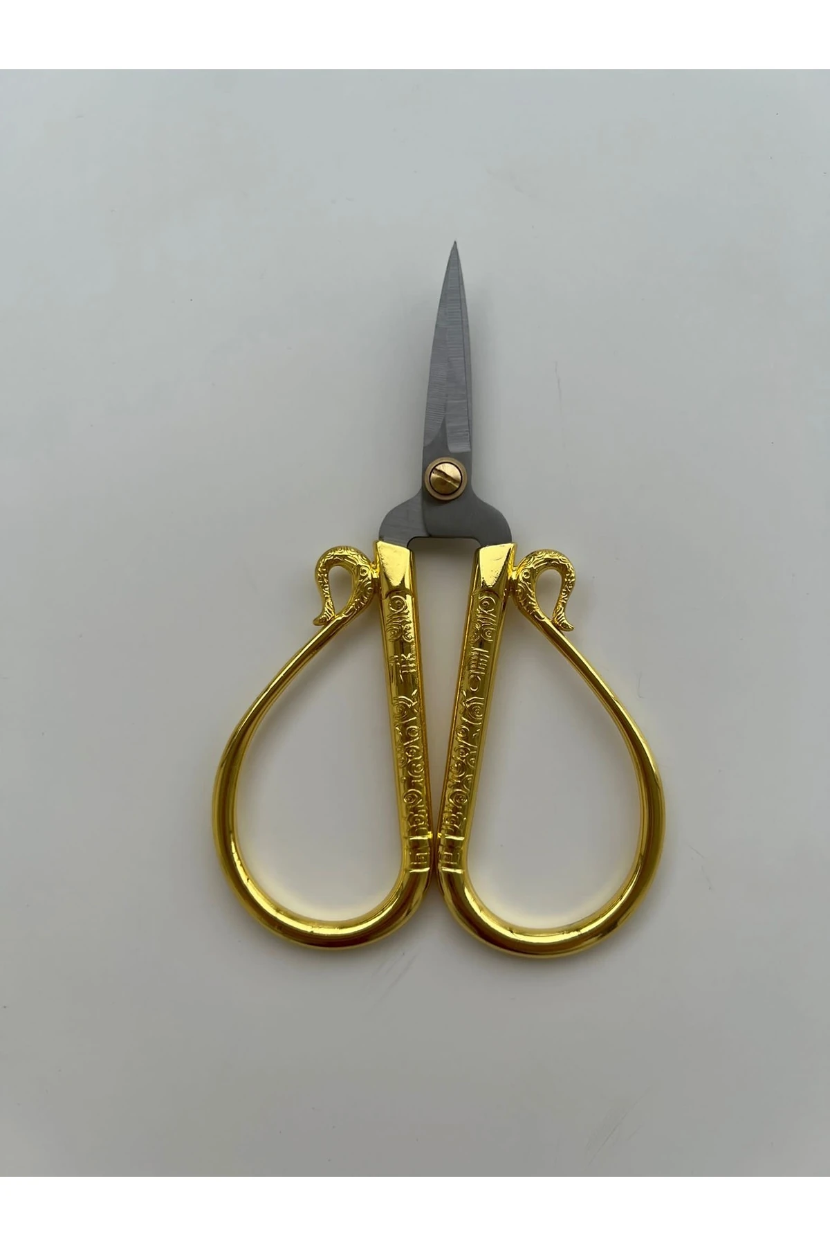 Arte De Design - Tombul Gold Makas