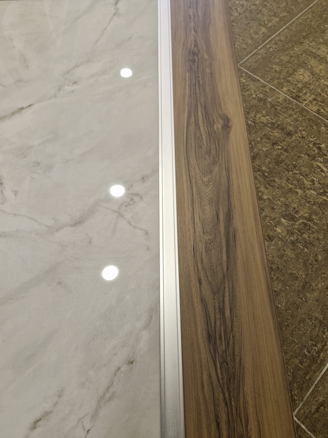 Parke Eşik Çıtası Geçmeli Z Model Alüminyum Profil 90 Cm/3 Adet.