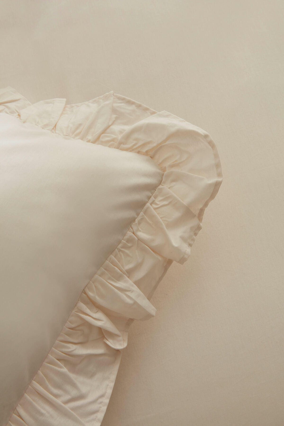 Pure Ruffle %100 Pamuk King Size Nevresim Takımı Açık Bej