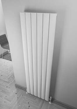 Serez Dikey Alüminyum Radyatör 660X1800 Pütürlü Beyaz (Ral 9016)