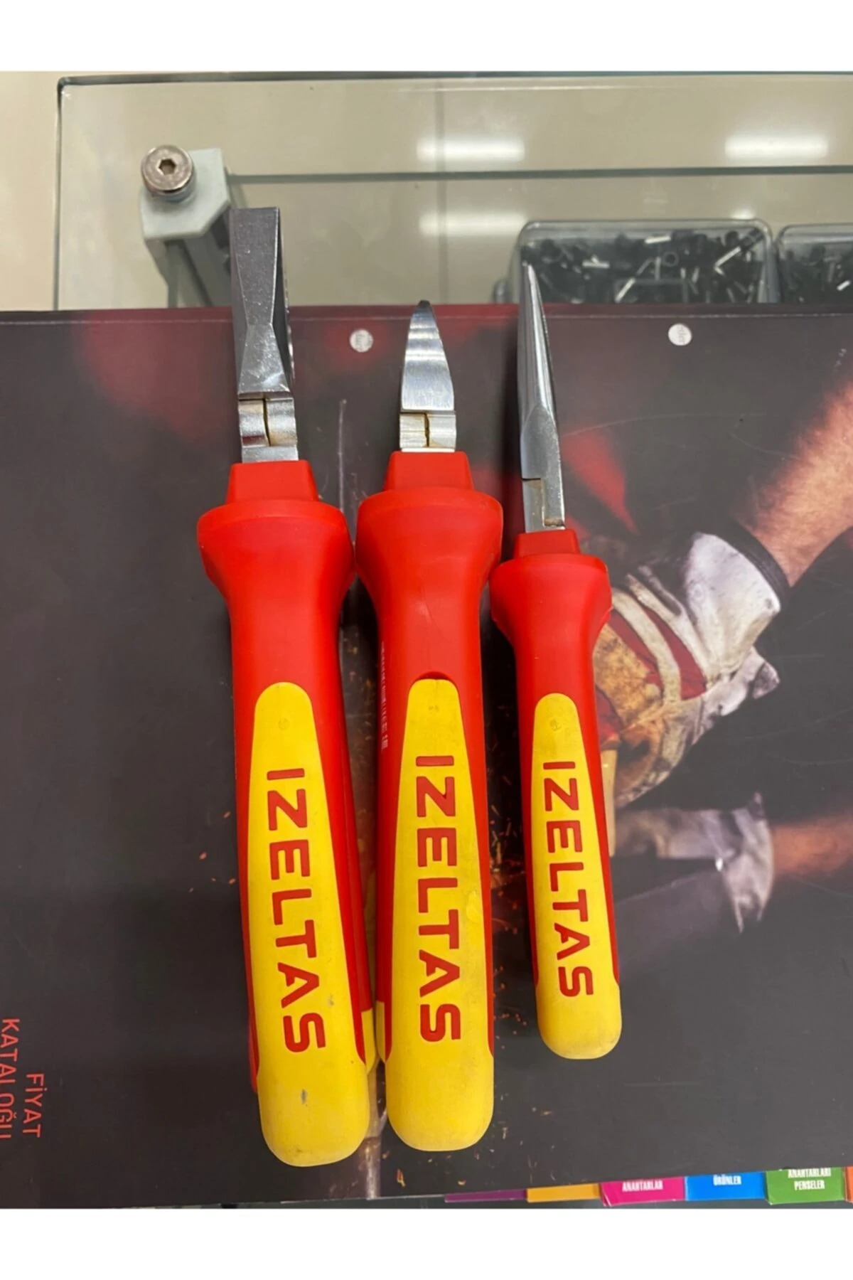 1000 V Elektrikçi Seti Sarı Kırmızı (pense , Yan Keski , Kargaburun)