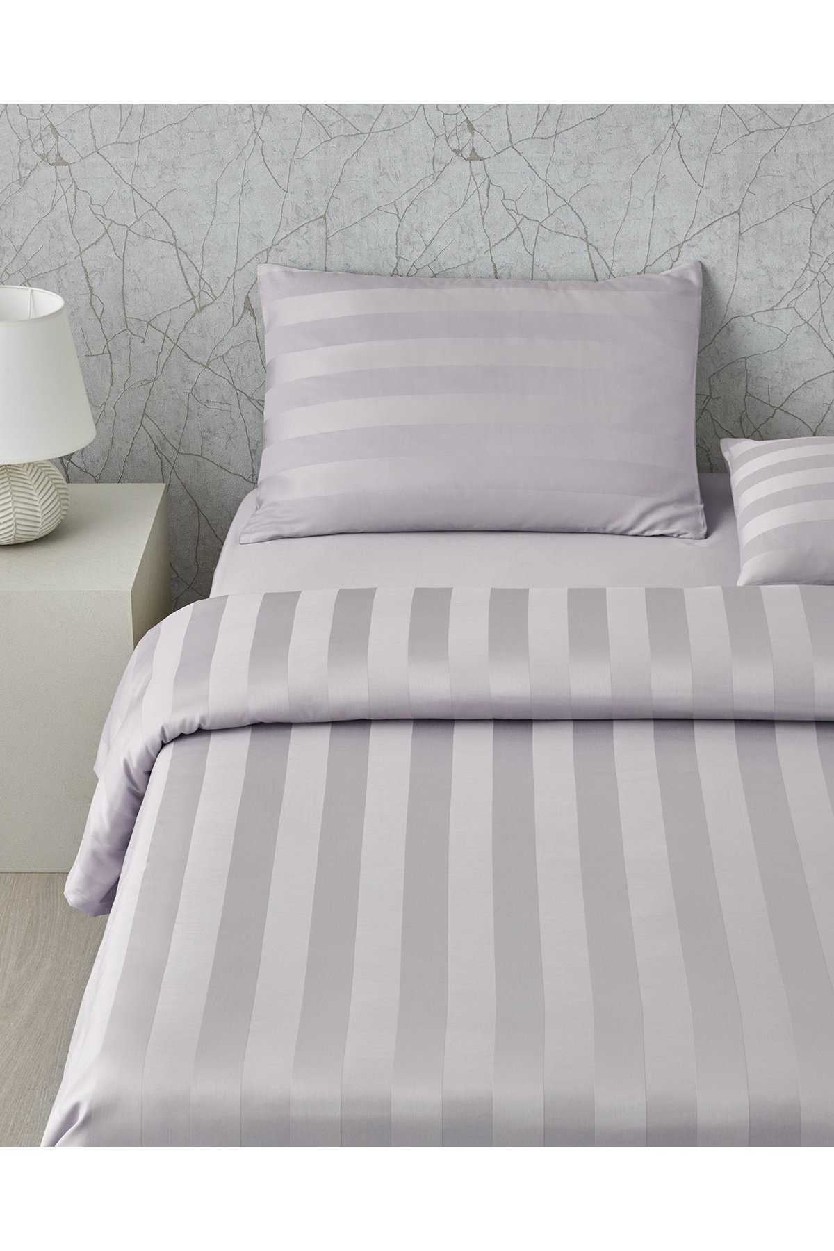 Deluxe Çizgili Pamuk Saten Çift Kişilik Nevresim Takımı 200x220 cm Açık Leylak
