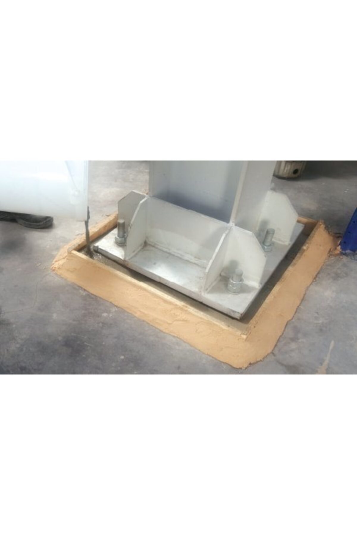 Vgm 5 Grout 25 Kg Akışkan Kıvamda Ve Büzüşmeyen Çimento Esaslı Grout Harcı