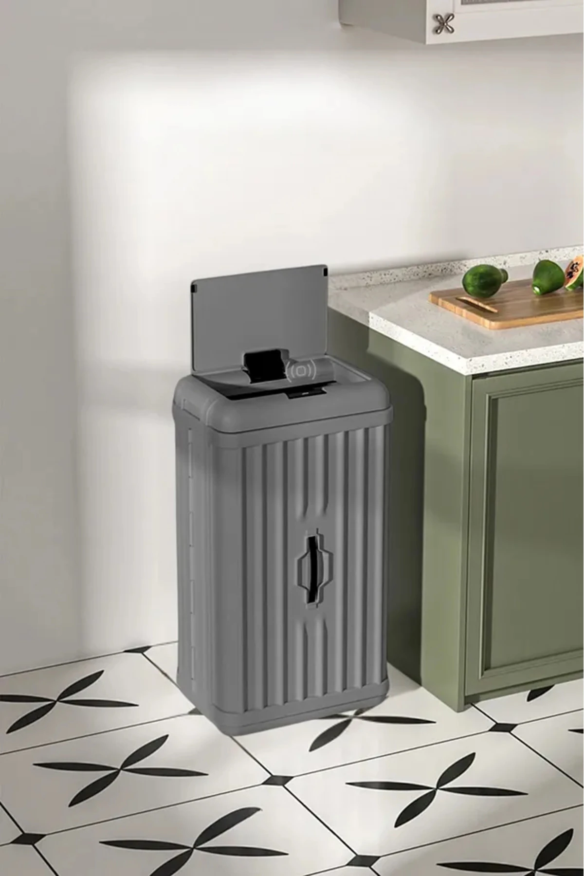 50 Lt Mega boy Hareket Sensörlü Sessiz Açma Kapama Çok Amaçlı Sensörlü Çöp Kutusu